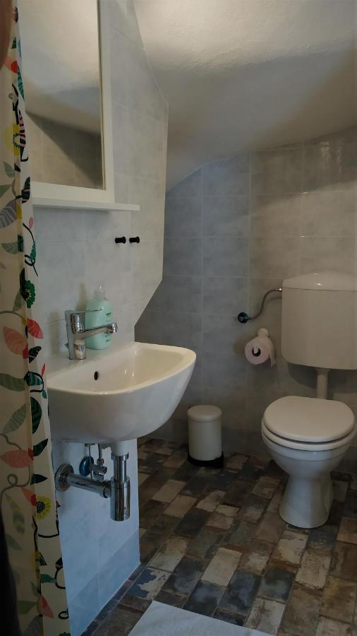 Ferienwohnung Postaja 33 Zgornje Skofije Exterior foto